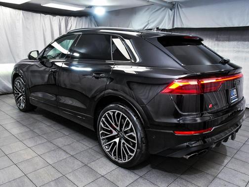 2024 Audi SQ8 4.0T Premium Plus