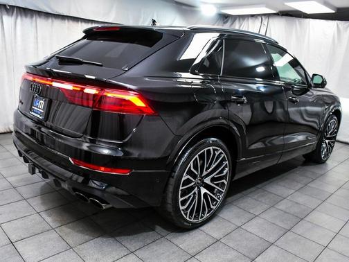 2024 Audi SQ8 4.0T Premium Plus