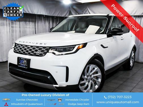 2025 Land Rover Discovery P300 S