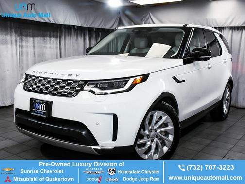 2025 Land Rover Discovery P300 S