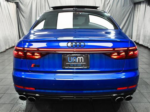 2024 Audi S8 4.0T