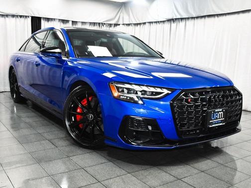 2024 Audi S8 4.0T