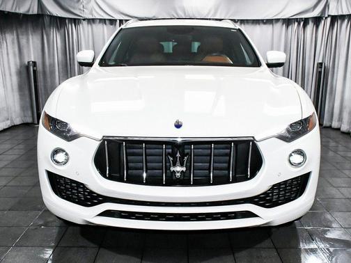 2021 Maserati Levante Base