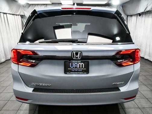 2023 Honda Odyssey Sport
