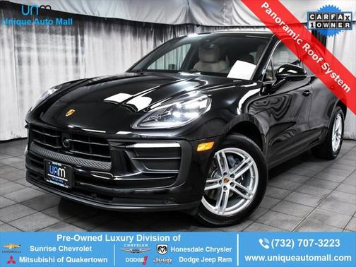 2025 Porsche Macan Base