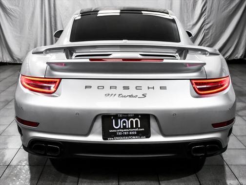 2015 Porsche 911 Turbo S
