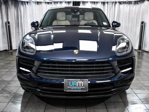 2020 Porsche Macan Base