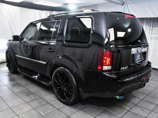 Crystal Black Pearl 2013 Honda Pilot Touring