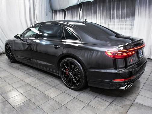 2023 Audi S8 4.0T