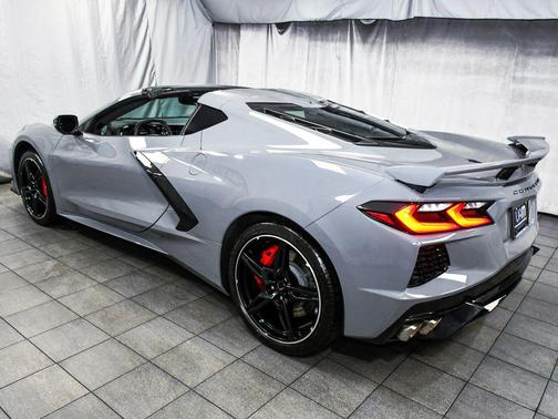 2025 Chevrolet Corvette Stingray w/3LT