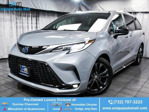 2023 Toyota Sienna XSE 7 Passenger