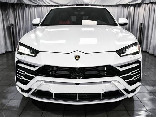 2021 Lamborghini Urus Base