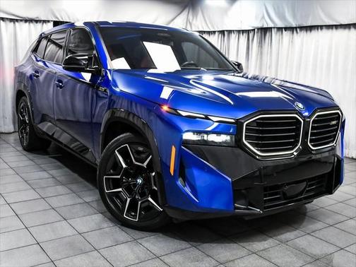 2023 BMW XM Base