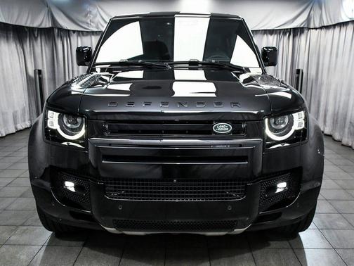 2024 Land Rover Defender 130 P400 X