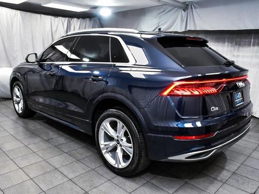 2023 Audi Q8 55 Premium