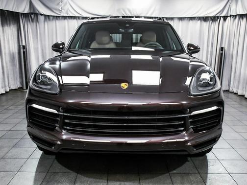 2022 Porsche Cayenne Cayenne