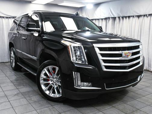2017 Cadillac Escalade Luxury