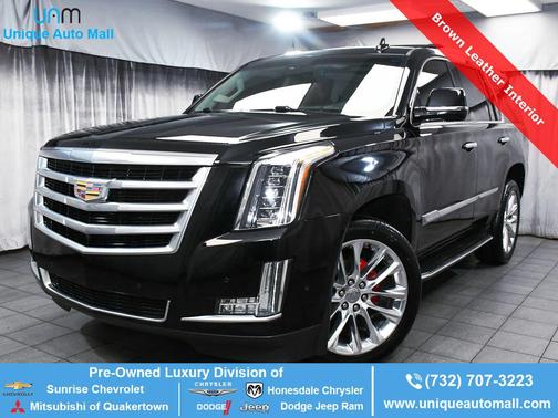 2017 Cadillac Escalade Luxury