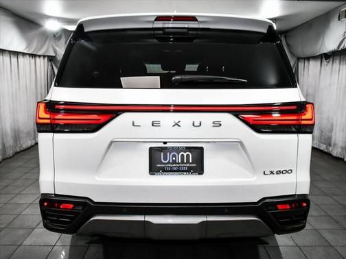 2024 Lexus LX 600 Luxury