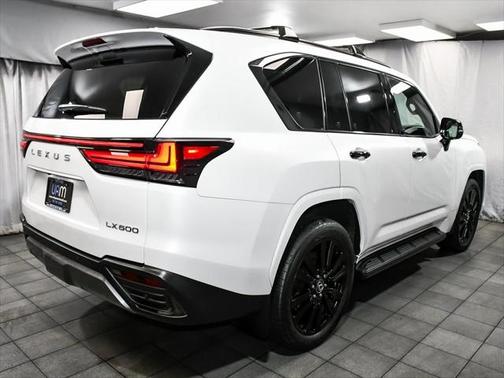 2024 Lexus LX 600 Luxury