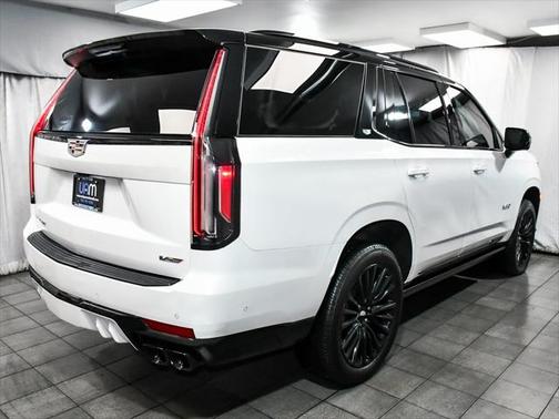2023 Cadillac Escalade V-Series