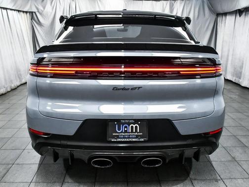 2024 Porsche Cayenne Cayenne Turbo GT