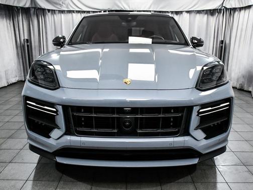 2024 Porsche Cayenne Cayenne Turbo GT