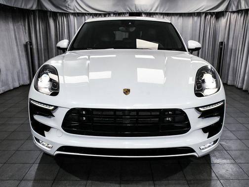 2018 Porsche Macan Macan GTS