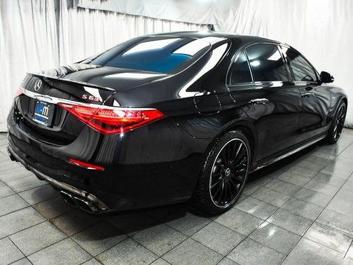 Black 2025 Mercedes-Benz AMG S 63 E 4MATIC
