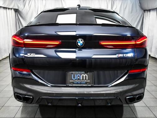2024 BMW X6 M60i
