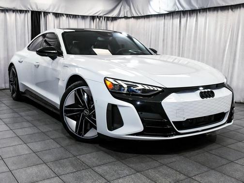 2024 Audi RS e-tron GT quattro