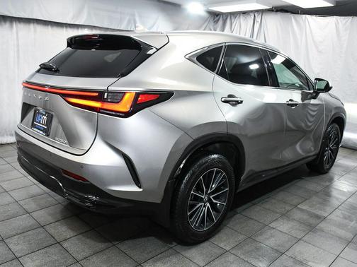 2024 Lexus NX 250 Premium