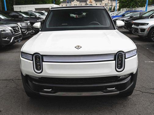 Glacier White 2022 Rivian R1S Launch Edition