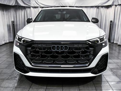 2025 Audi SQ8 4.0T Prestige