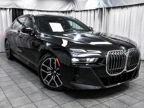 2024 BMW 740 i