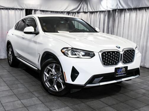2023 BMW X4 xDrive30i