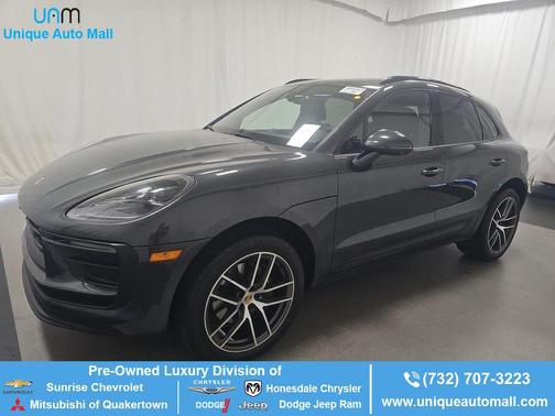 2024 Porsche Macan Base