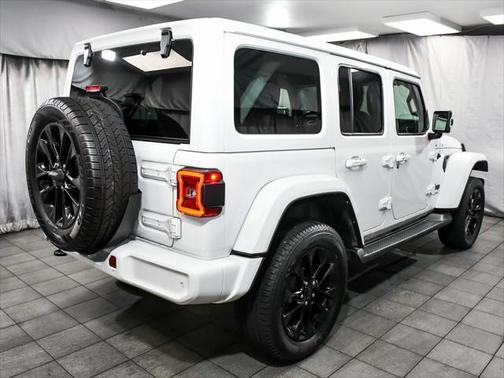 2021 Jeep Wrangler Unlimited Sahara High Altitude
