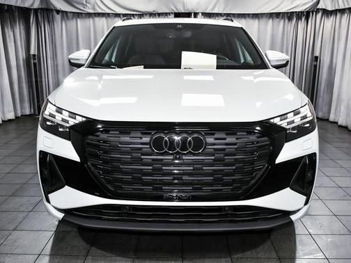2024 Audi Q4 e-tron 50 Prestige