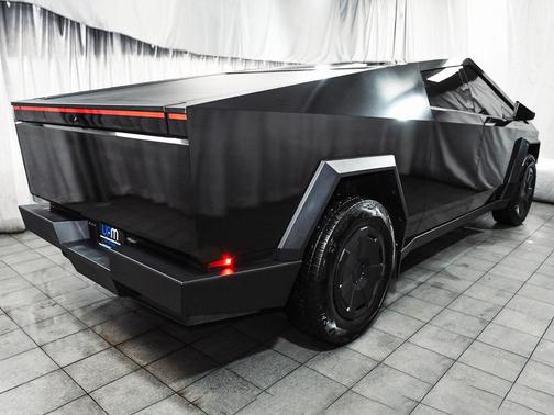 2025 Tesla Cybertruck All-Wheel Drive