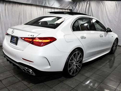 2023 Mercedes-Benz AMG C 43 4MATIC