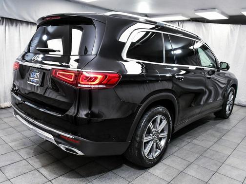 2023 Mercedes-Benz GLS 450 4MATIC
