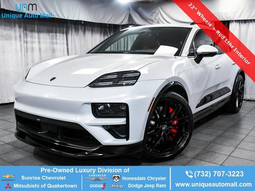 2025 Porsche Macan Macan Electric Turbo