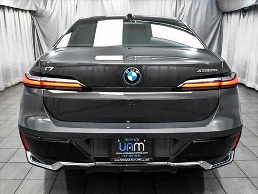 2024 BMW i7 xDrive60
