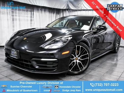 2022 Porsche Panamera 4 Platinum Edition