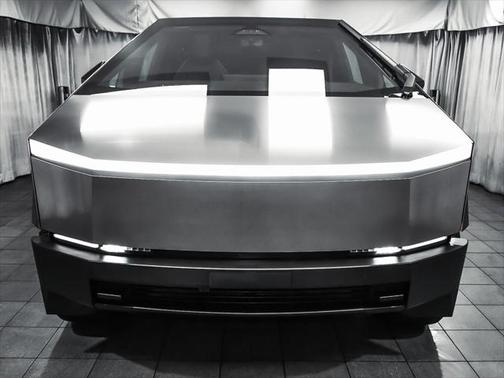 2024 Tesla Cybertruck AWD