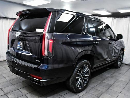 2023 Cadillac Escalade Sport Platinum