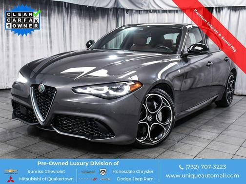 Vesuvio Gray Metallic 2024 Alfa Romeo Giulia Ti