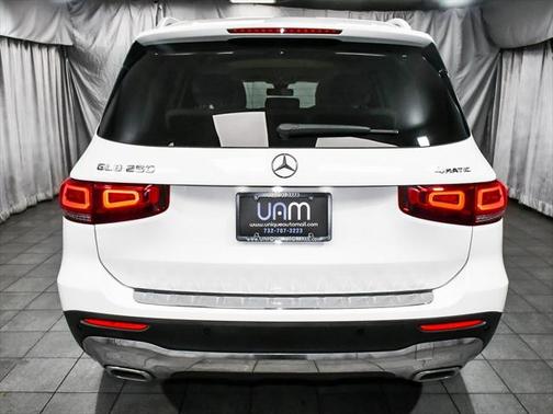 2022 Mercedes-Benz GLB 250 4MATIC