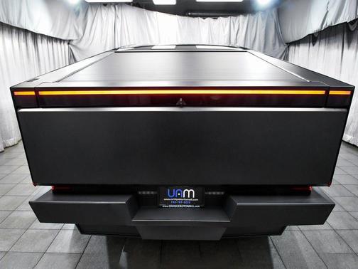 2024 Tesla Cybertruck AWD